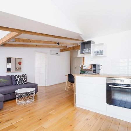 2 Bedroom Apartment With Terrace- Pilsudskiego 11 Cracovia Exterior foto